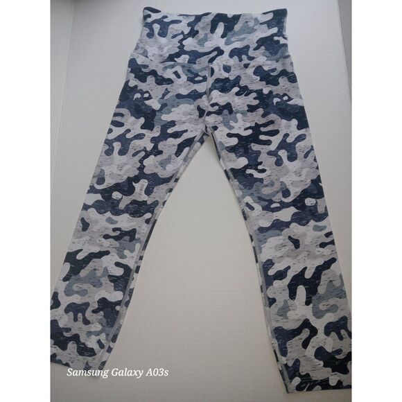 Lorna‎ Jane Athletic Crop Leggings sz.Small - Picture 1 of 8